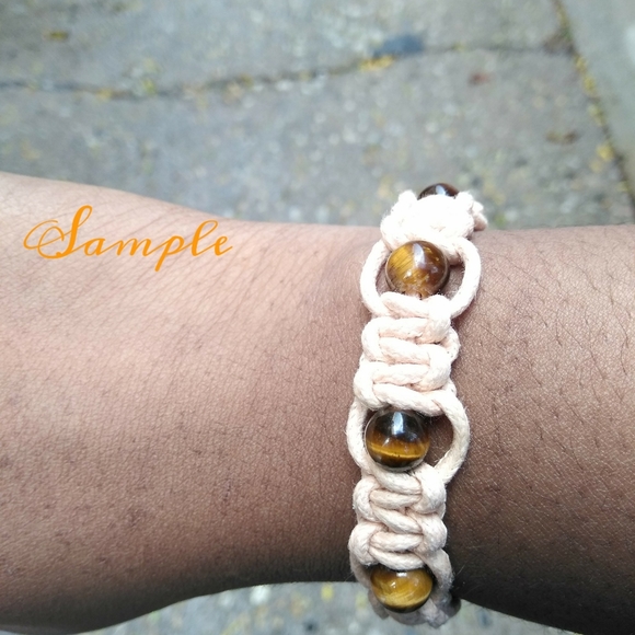 Green Tiger's Eye/ Bracelet - Picture 4 of 4